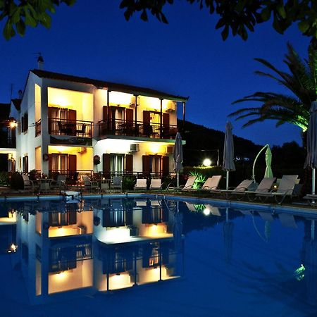 Pegasus Apartments Stafylos Exterior photo
