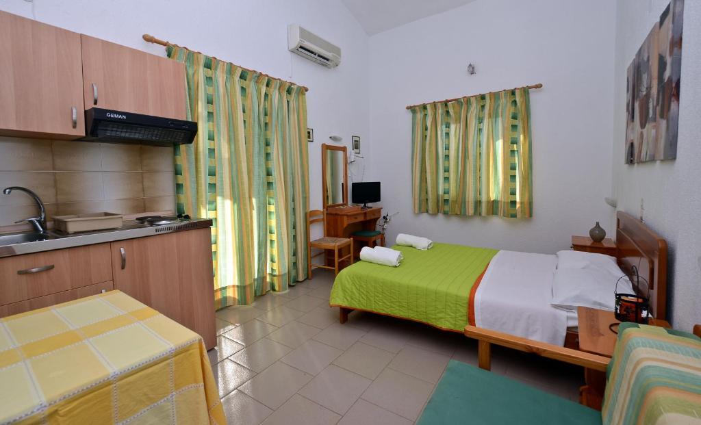 Pegasus Apartments Stafylos Exterior photo
