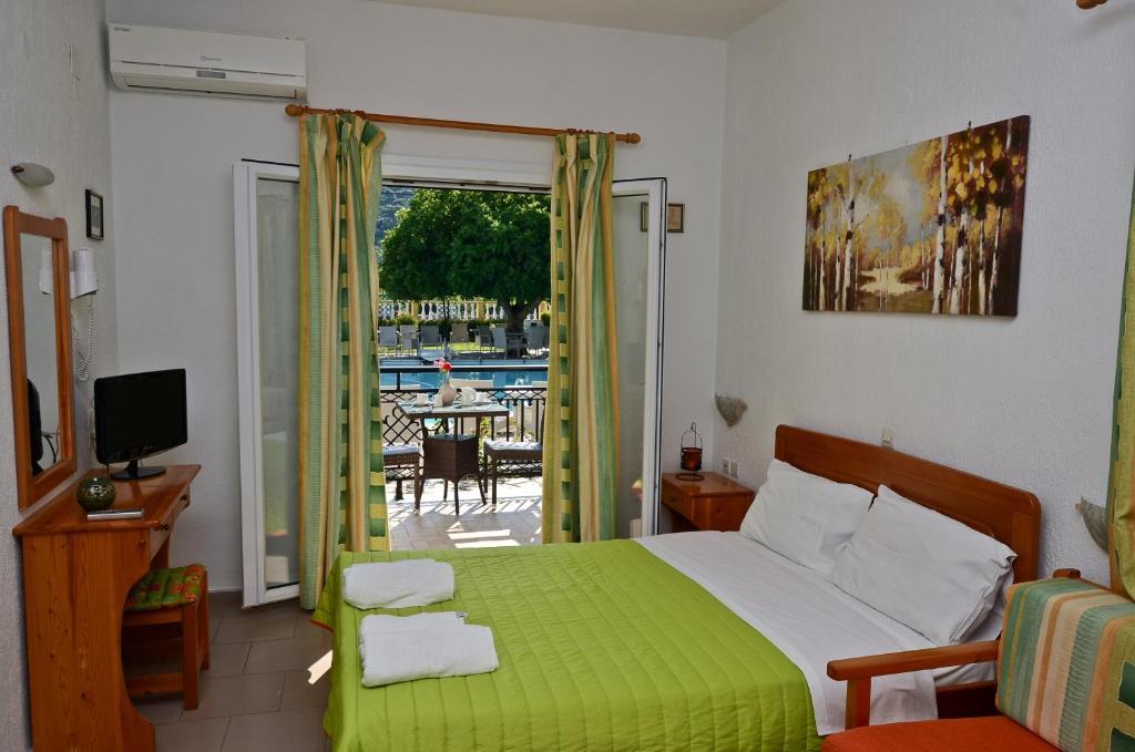 Pegasus Apartments Stafylos Exterior photo